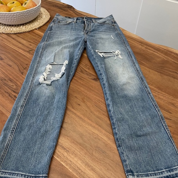 Seven off all mankind ripped jeans size 26. - Picture 2 of 5